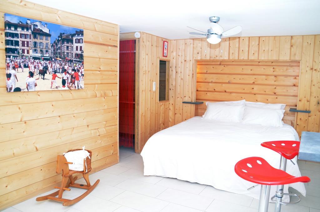 Double Room,199013032:JPEG